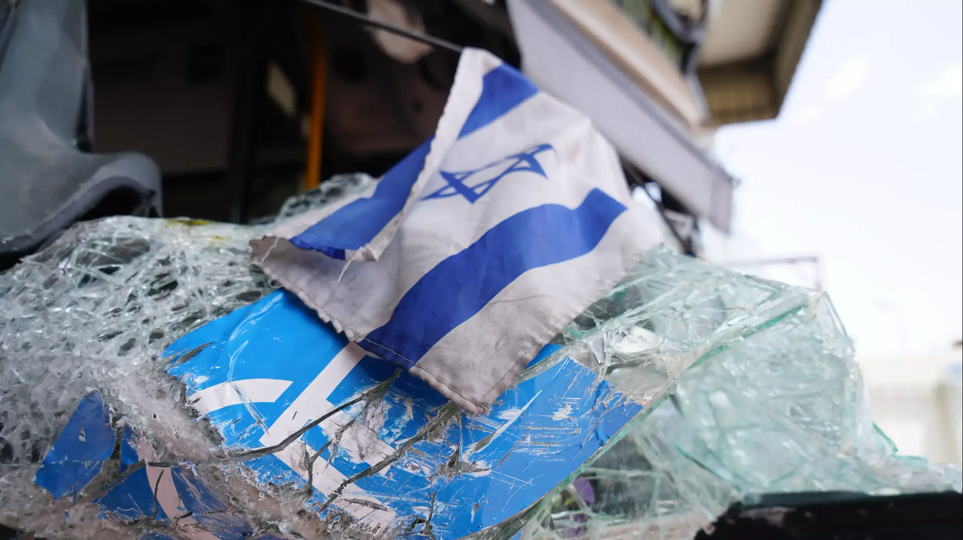 אורי ריבקין חשוד במעשי פדופילה בהרצליה חולון כפר סבא תל אביב חולון בת ים ונתניה בהארכת מעתר מעצר בשלום ת"א אורי ריבקין חשוד במעשי פדופילה בהרצליה חולון כפר סבא תל אביב חולון בת ים ונתניה בהארכת מעתר מעצר בשלום ת"א