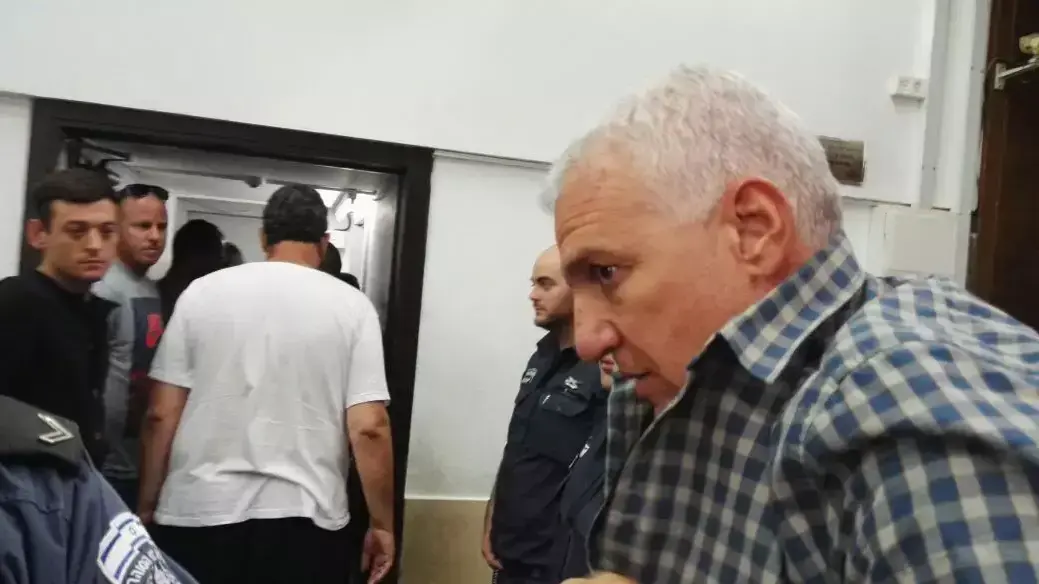 אורי ריבקין חשוד במעשי פדופילה בהרצליה חולון כפר סבא תל אביב חולון בת ים ונתניה בהארכת מעתר מעצר בשלום ת"א