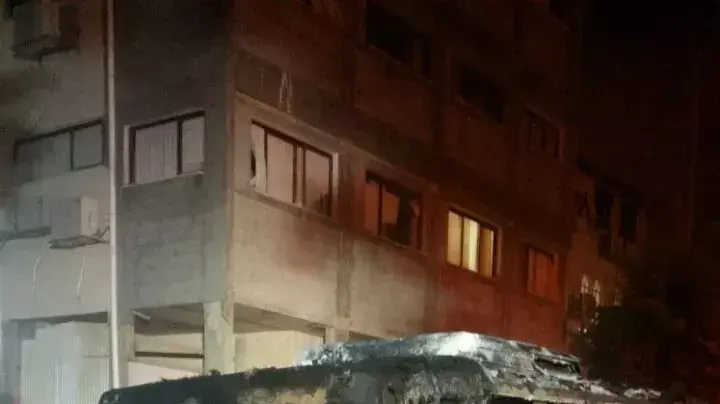 שריפה פרצה בשני מיניבוסים בבני ברק, אפריל 2016 שריפה פרצה בשני מיניבוסים בבני ברק, אפריל 2016