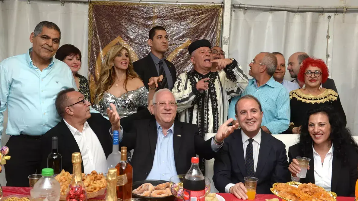 נשיא המדינה ראובן ריבלין בחגיגות המימונה באשקלון. 30 באפריל 2016 נשיא המדינה ראובן ריבלין בחגיגות המימונה באשקלון. 30 באפריל 2016
