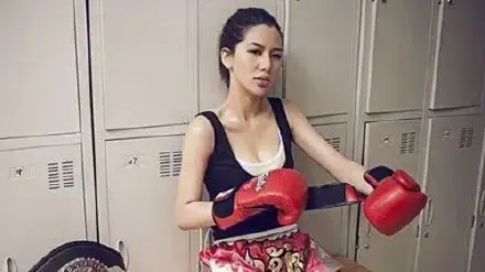 חובבת הלחימה דו קיי חובבת הלחימה דו קיי