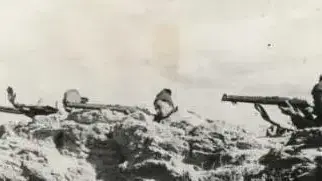 חיילים שומרים בכפר עציון, חלק מהם נותרו עלומים, 1948 חיילים שומרים בכפר עציון, חלק מהם נותרו עלומים, 1948