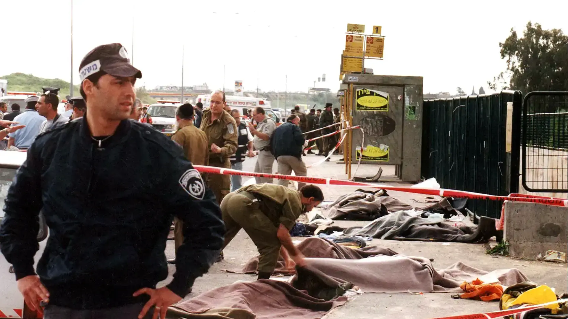 פיגוע אוטובוס, אזור. 14 בפברואר 2001 פיגוע אוטובוס, אזור. 14 בפברואר 2001