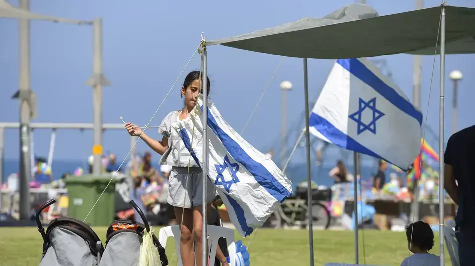 מטס יום העצמאות של חיל האוויר בטיילת בתל אביב, 12 במאי 2016 מטס יום העצמאות של חיל האוויר בטיילת בתל אביב, 12 במאי 2016