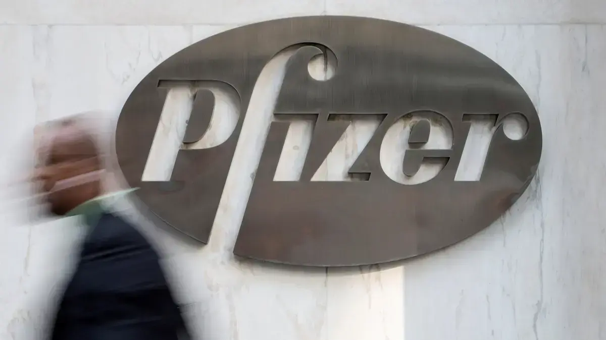 מטה חברת התרופות Pfizer, שאסרה על שימוש במוצריה להוצאות להורג, בניו יורק. 14 במאי 2016 מטה חברת התרופות Pfizer, שאסרה על שימוש במוצריה להוצאות להורג, בניו יורק. 14 במאי 2016