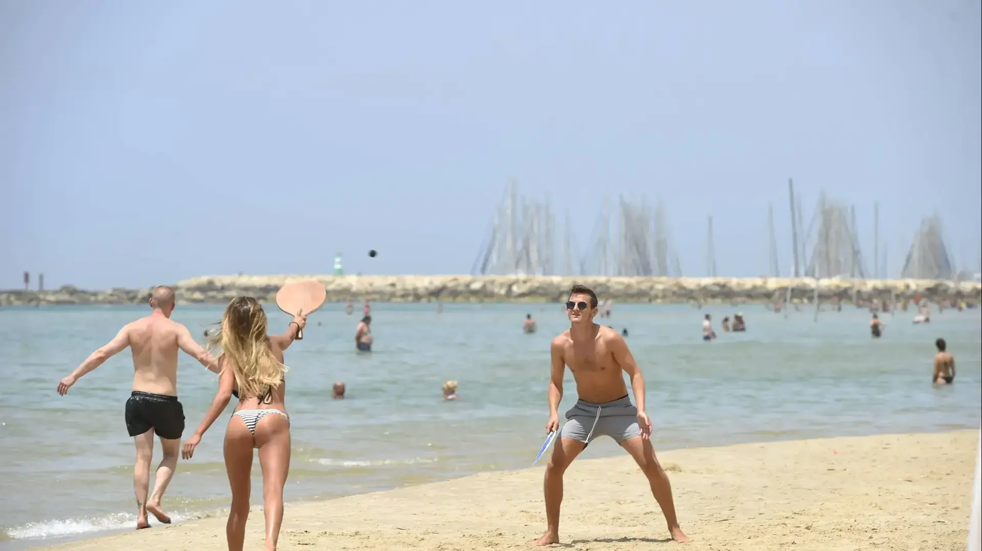 חמסין בתל אביב חמסין בתל אביב