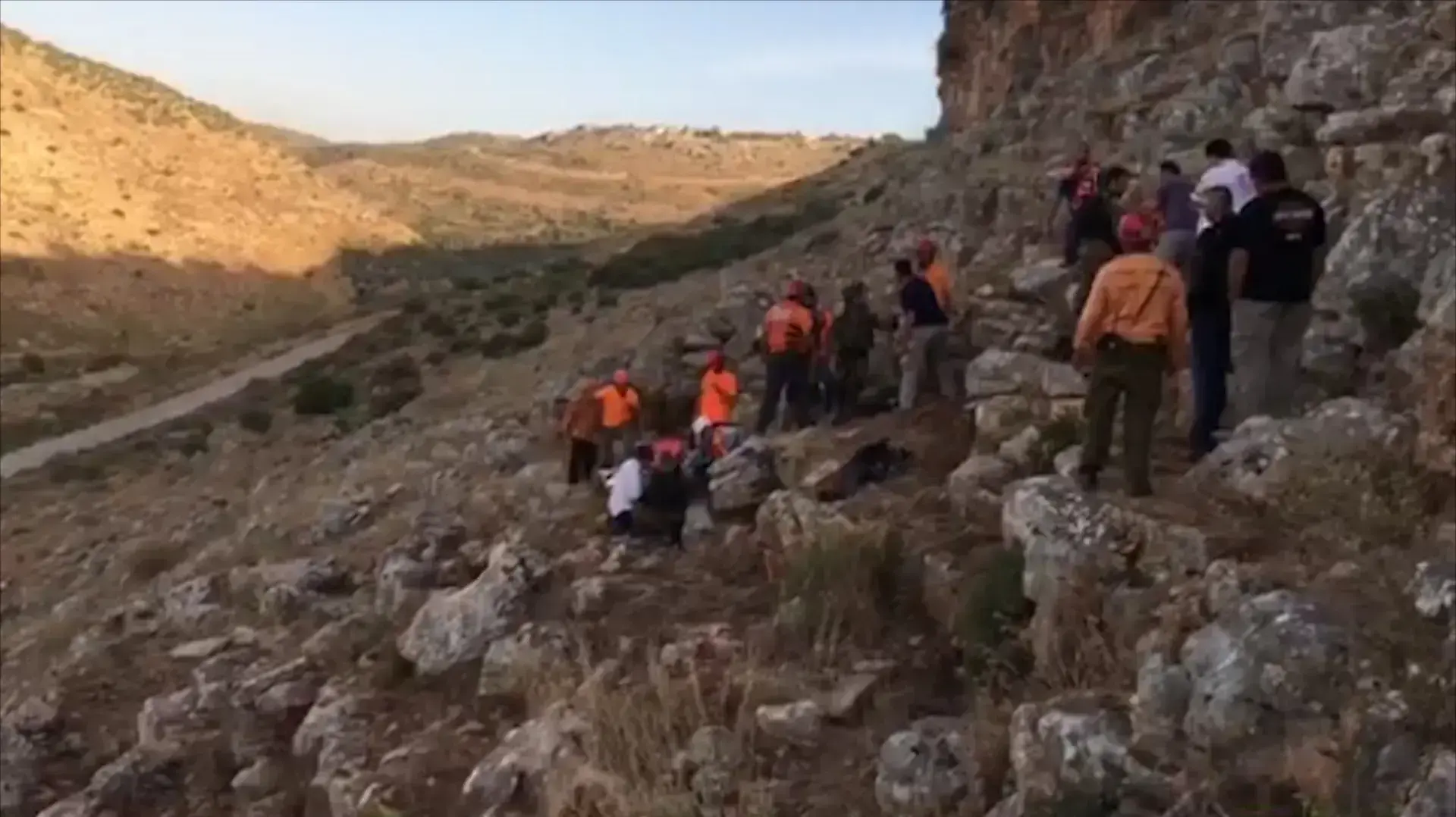 שני מטיילים נפגעו קשה ובינוני מנפילה מגובה במצוקי בית אריה שני מטיילים נפגעו קשה ובינוני מנפילה מגובה במצוקי בית אריה