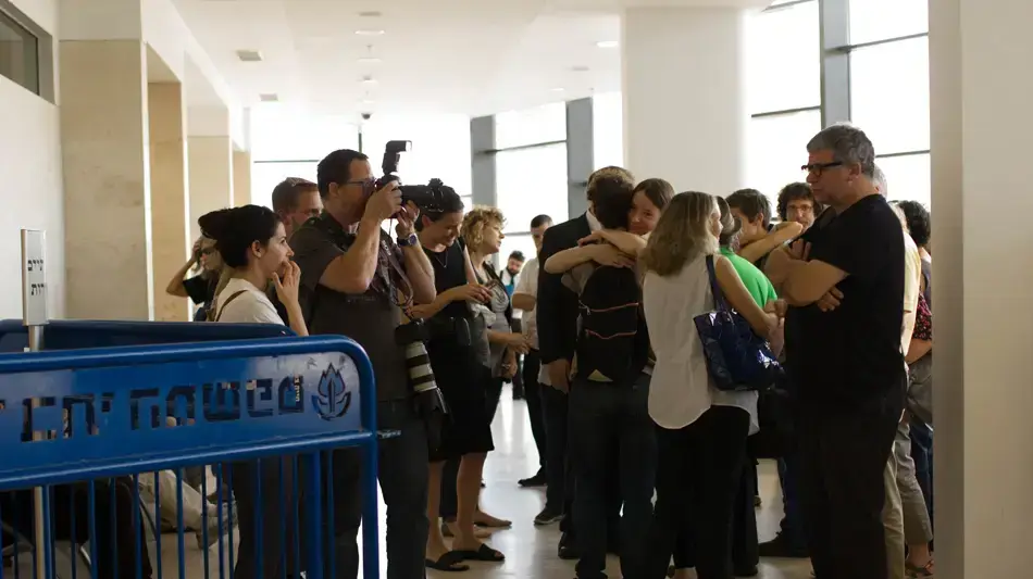 חברי ארגון "שוברים שתיקה" בבית משפט השלום פתח תקווה. 22 במאי 2016 חברי ארגון "שוברים שתיקה" בבית משפט השלום פתח תקווה. 22 במאי 2016