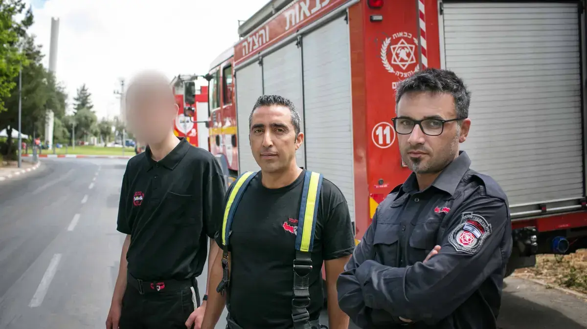 כבאים נפגעי אלימות חרדים כבאים נפגעי אלימות חרדים