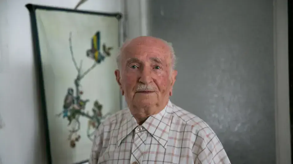 משה פריד, ניצול שואה בן 101 שביתו מוצע למכירה על ידי כונס נכסים. מאי 2016