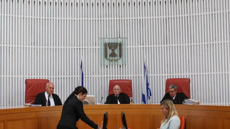 פסק דין של חשוד ברצח במועדון הואן גוך, בית המשפט העליון, ירושלים. מאי 2016