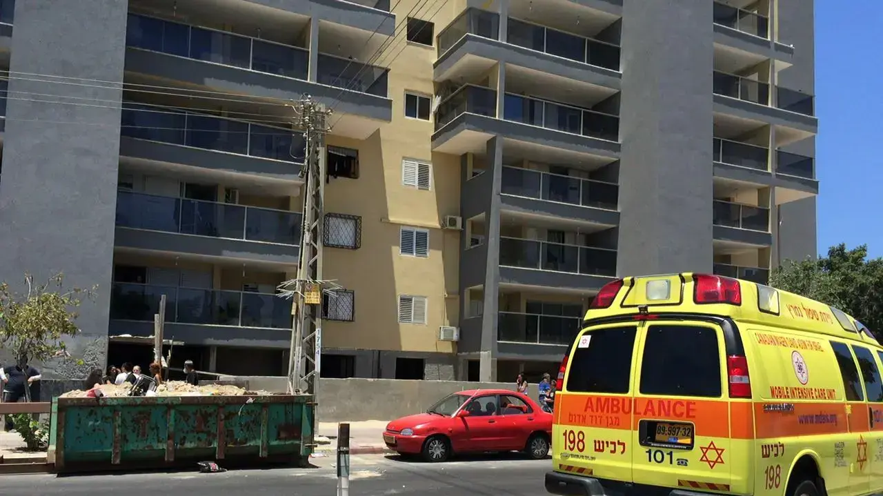 תינוק נשכח ברכב באשדוד ומת, מאי 2016 תינוק נשכח ברכב באשדוד ומת, מאי 2016