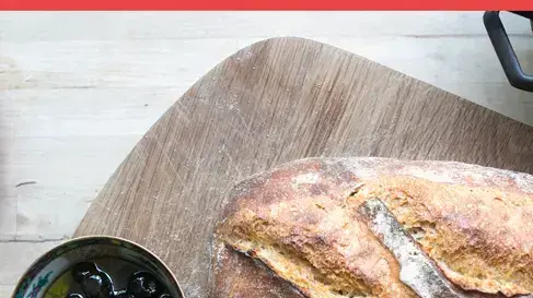 נינה אופה לחם נינה אופה לחם