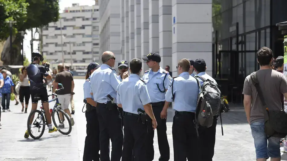 מתחם שרונה הבוקר שאחרי הפיגוע מתחם שרונה הבוקר שאחרי הפיגוע