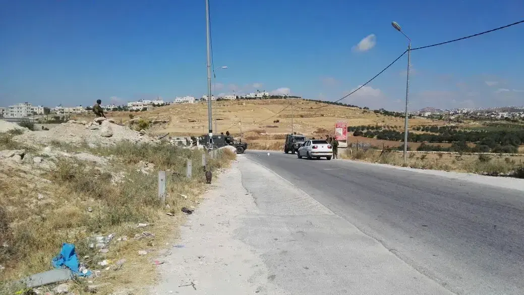 כוחות צה"ל חוסמים את הכניסות לכפר יטא לאחר הפיגוע בתל אביב. 9 ביוני 2016