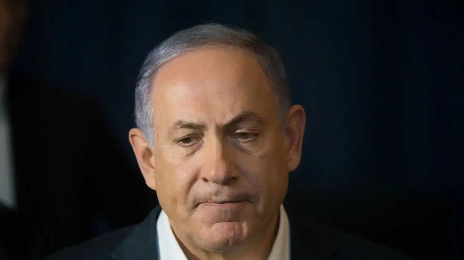 ראש הממשלה בנימין נתניהו בזירת פיגוע הירי במתחם שרונה, תל אביב. יוני 2016 ראש הממשלה בנימין נתניהו בזירת פיגוע הירי במתחם שרונה, תל אביב. יוני 2016