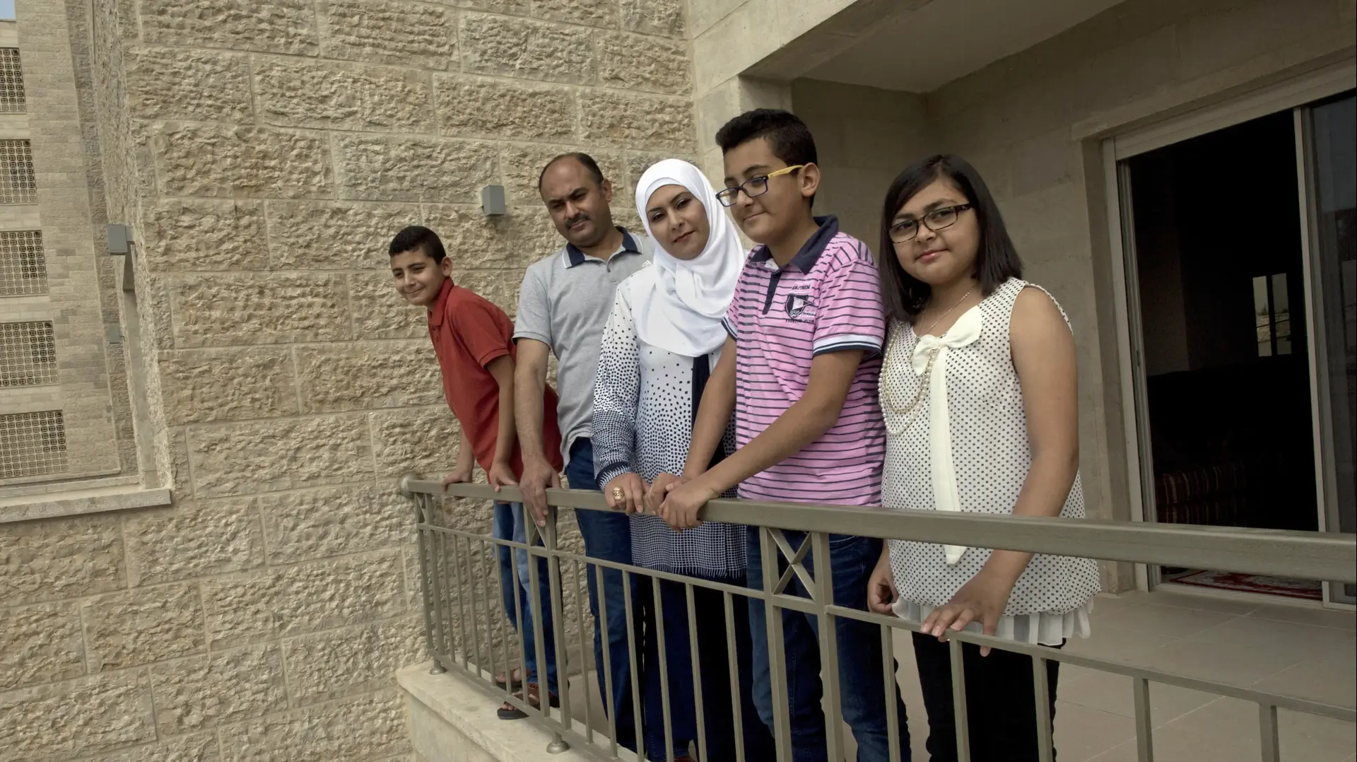 אכלוס העיר הפלסטינית רוואבי, צפונית לרמאללה. יוני 2016 אכלוס העיר הפלסטינית רוואבי, צפונית לרמאללה. יוני 2016
