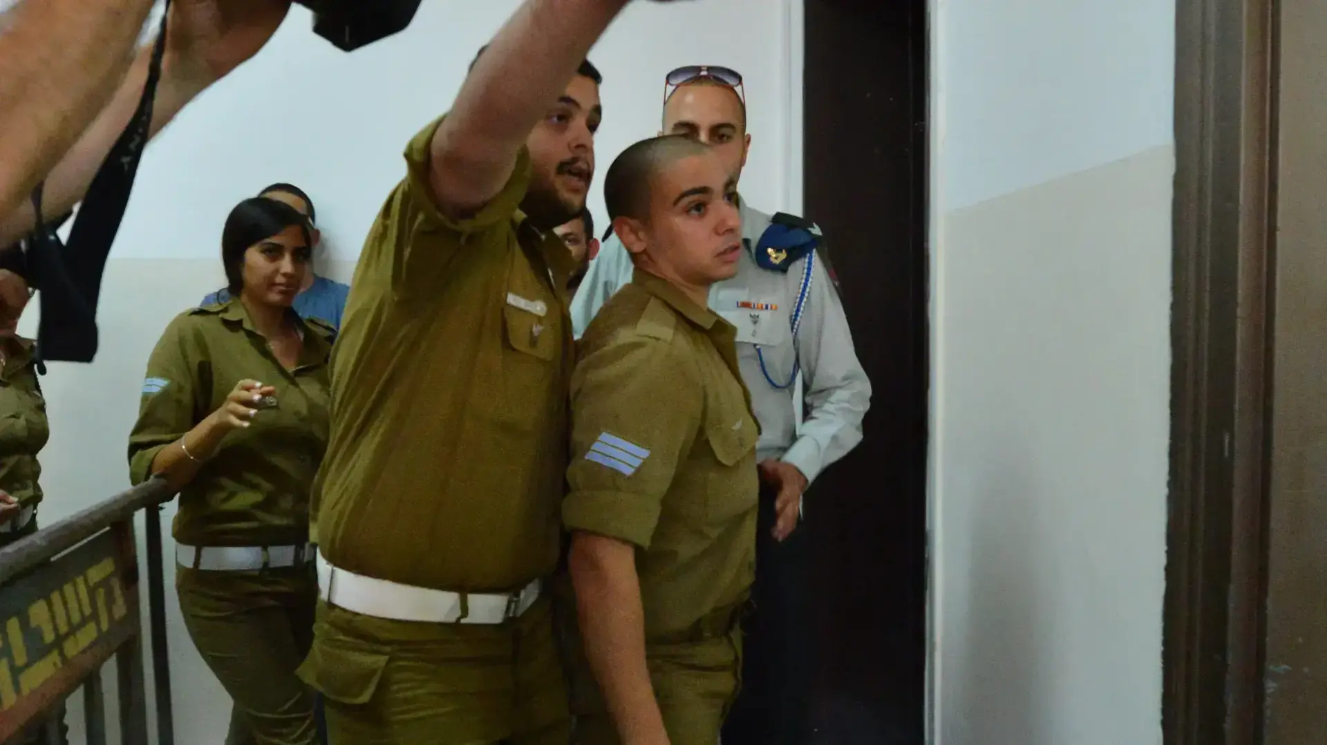 אלאור אזריה בבית הדין הצבאי ביפו אלאור אזריה בבית הדין הצבאי ביפו