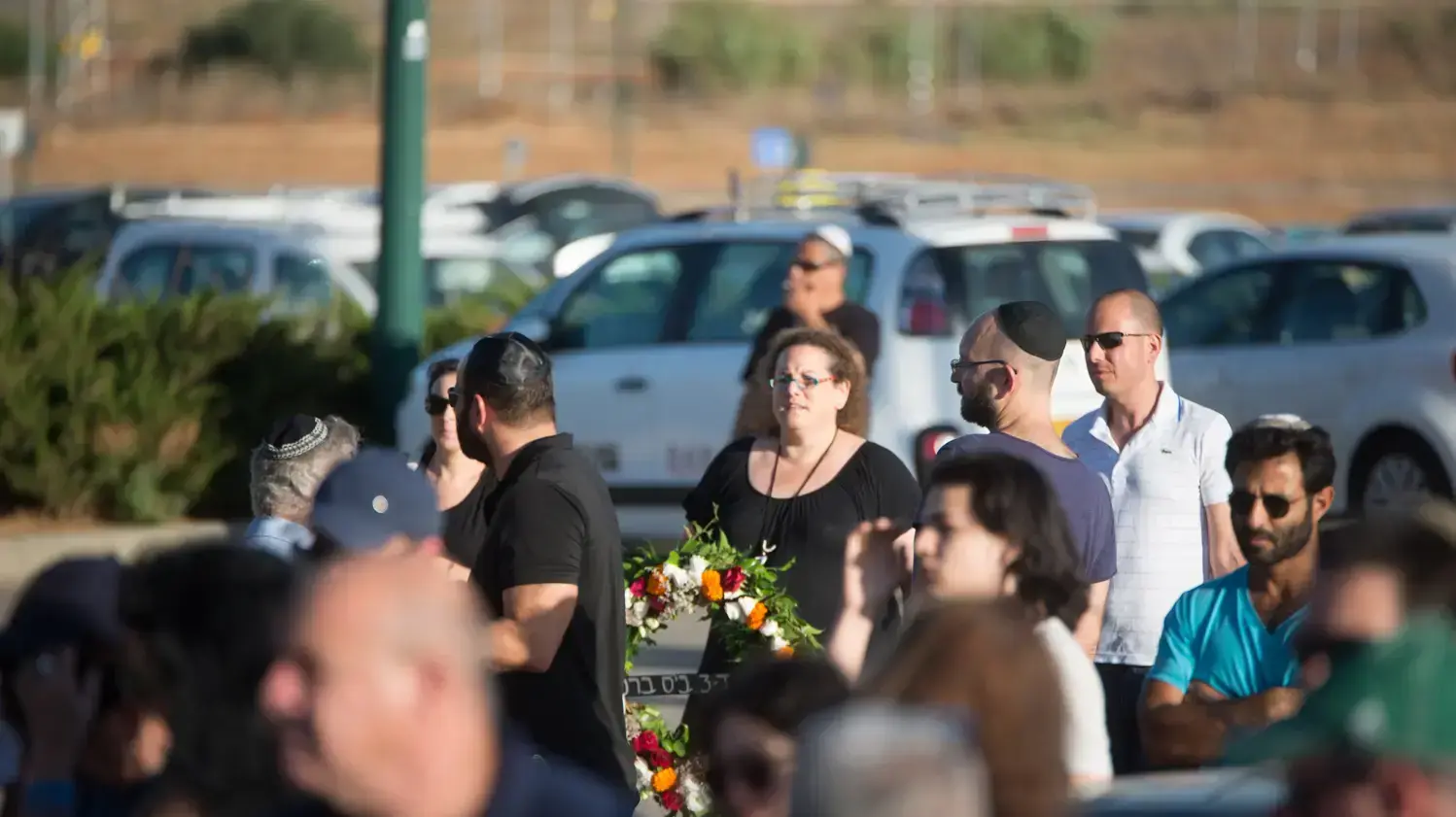 הלוויית מרים ניסני, בית העלמין פרדס חיים. 20 ביוני 2016 הלוויית מרים ניסני, בית העלמין פרדס חיים. 20 ביוני 2016