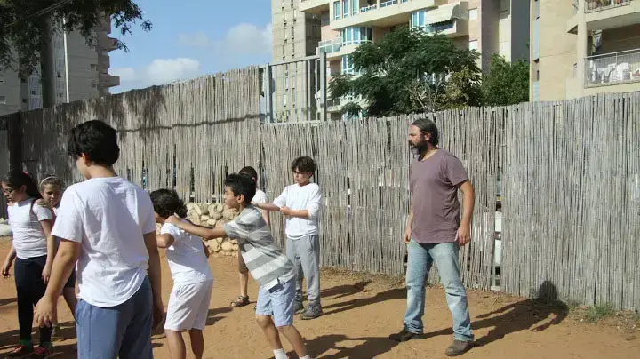 גיא אליהו מורה בבית הספר בראשית בקריית אונו גיא אליהו מורה בבית הספר בראשית בקריית אונו