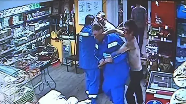מתארגפים שיכורים בקרב