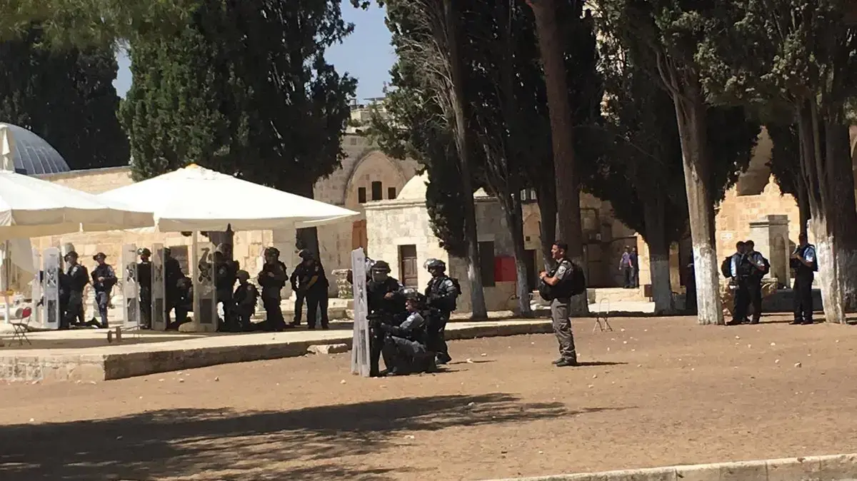 התפרעויות בהר הבית התפרעויות בהר הבית