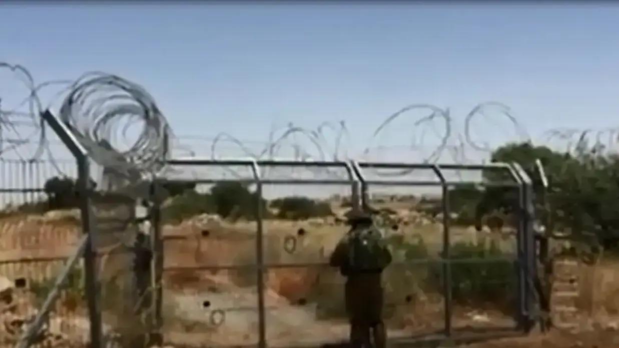אזור הפיגוע בקריית ארבע שבו נרצחה למוות הלל אריאל, יוני 2016 אזור הפיגוע בקריית ארבע שבו נרצחה למוות הלל אריאל, יוני 2016