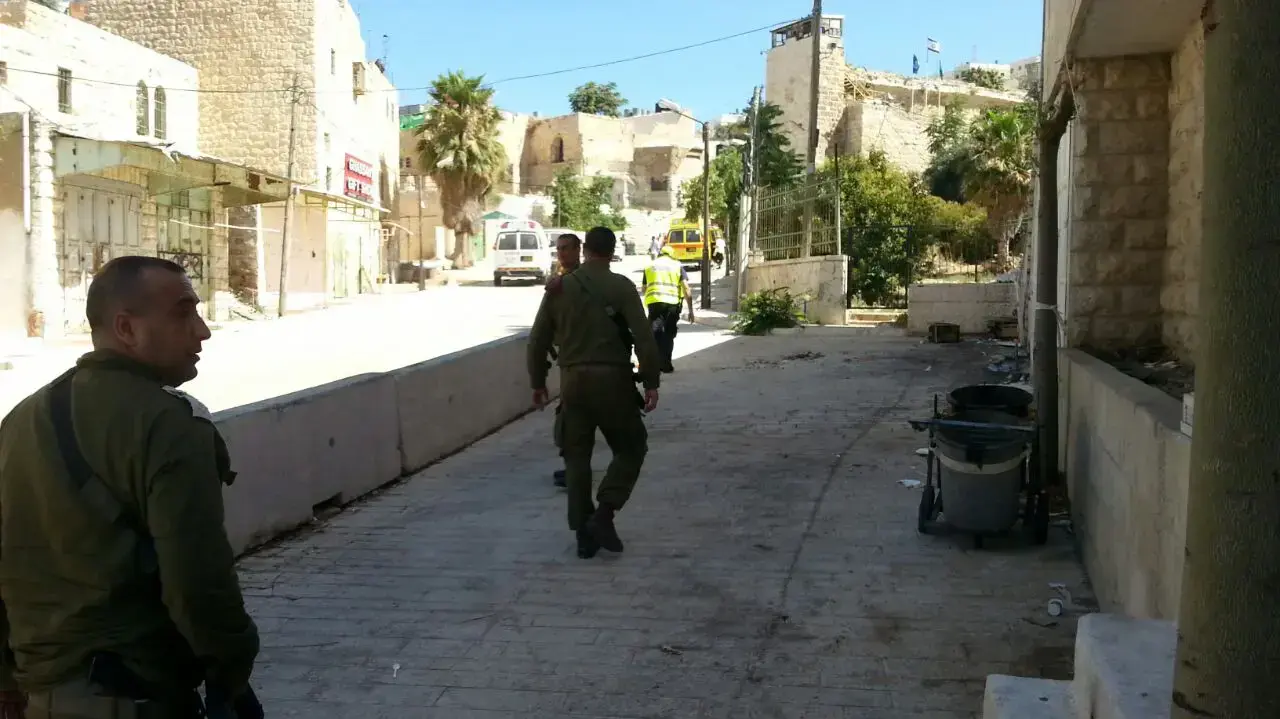 ניסיון פיגוע דקירה ליד מערת המכפלה בחברון 01 יולי 2016 ניסיון פיגוע דקירה ליד מערת המכפלה בחברון 01 יולי 2016