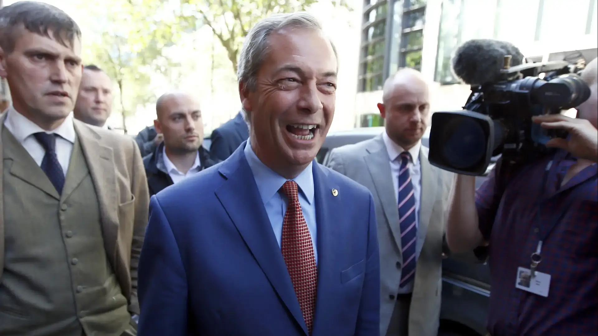 מנהיג UKIP נייג'ל פראג' מכריז על התפטרותו במסיבת עיתונאים בלונדון, 4 ביולי 2016