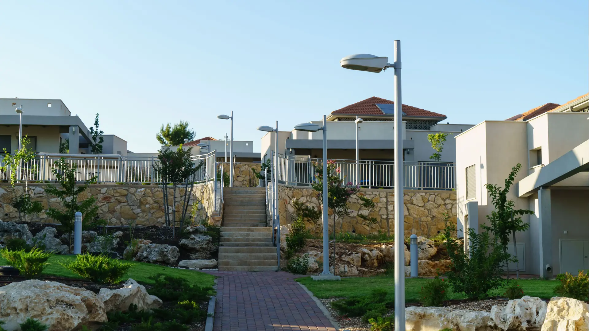 בתים בהרחבה בקיבוץ ברעם אייטם הרחבות שנבנו ביישובים צמודי גבול אחרי מלחמת לבנון השנייה בתים בהרחבה בקיבוץ ברעם אייטם הרחבות שנבנו ביישובים צמודי גבול אחרי מלחמת לבנון השנייה