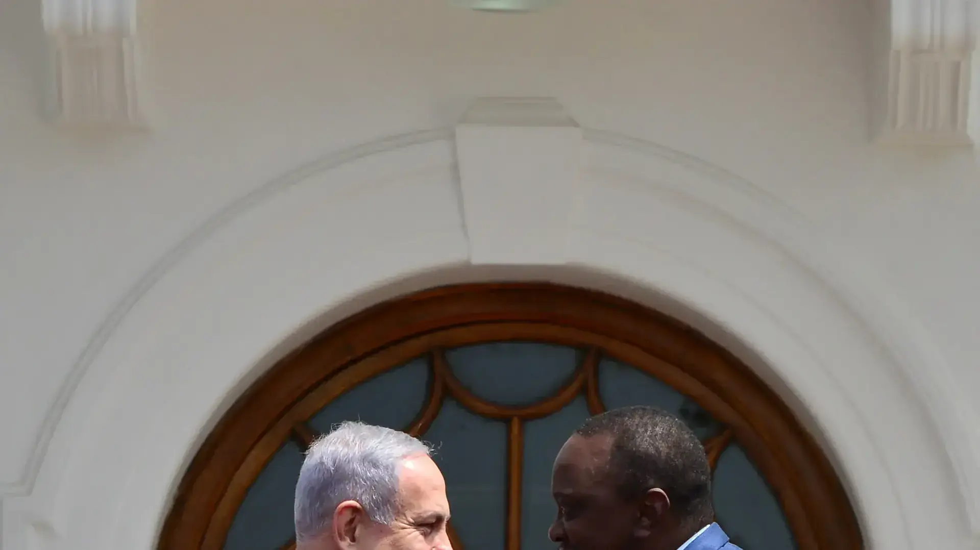 ביקור ראש הממשלה בניירובי, קניה ראש הממשלה בנימין נתניהו במשכן הנשיא פגישה עם נשיא קניה אוהורו קנייטה, הצהרות משותפות. ביקור ראש הממשלה בניירובי, קניה ראש הממשלה בנימין נתניהו במשכן הנשיא פגישה עם נשיא קניה אוהורו קנייטה, הצהרות משותפות.