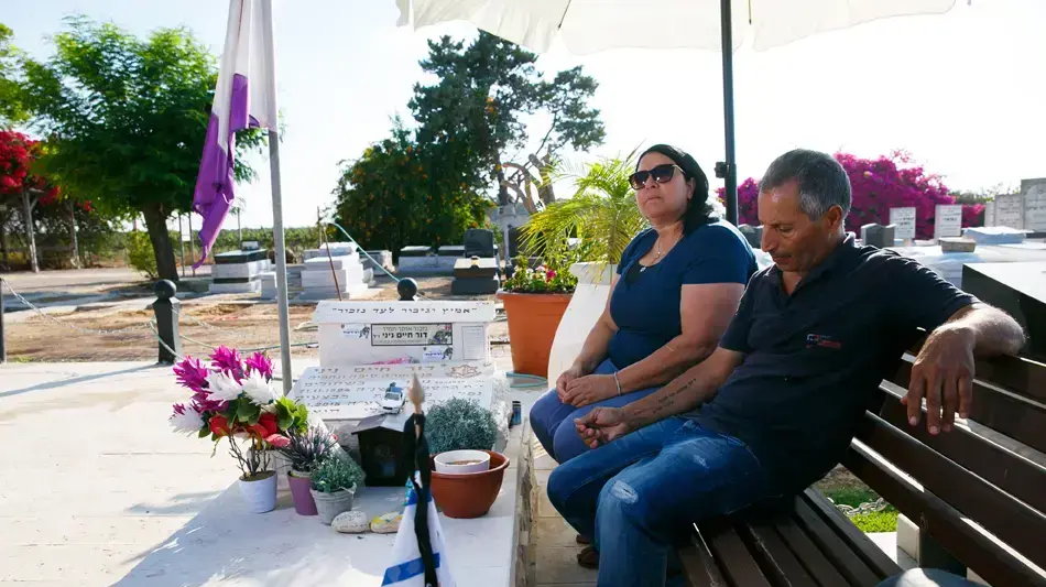 קברו של סמ"ר דוד חיים ניני ז"ל. שתולים יולי 2016