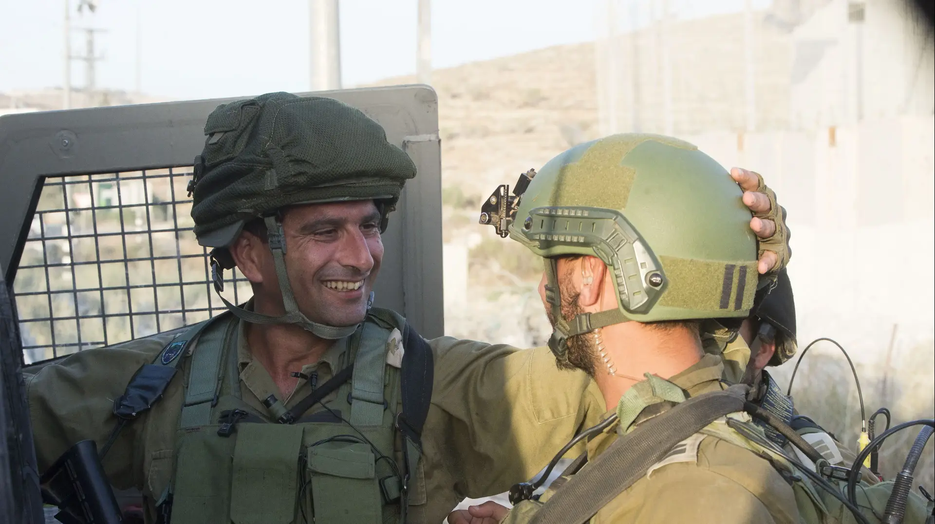 אל"מ יריב בן עזרא, מח"ט יהודה בצפון חברון בסיור, יולי 2016 אל"מ יריב בן עזרא, מח"ט יהודה בצפון חברון בסיור, יולי 2016