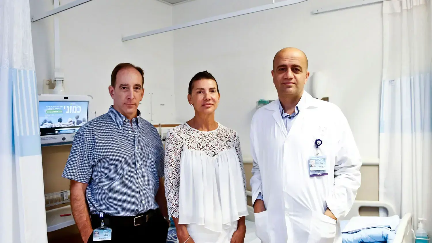 אורלי כץ חיימוב, עברה ניתוח משולב במוח ובעמוד השדרה, המחלקה הנוירוכירורגית, בית החולים שיבא תל השומר. יולי 2016 אורלי כץ חיימוב, עברה ניתוח משולב במוח ובעמוד השדרה, המחלקה הנוירוכירורגית, בית החולים שיבא תל השומר. יולי 2016