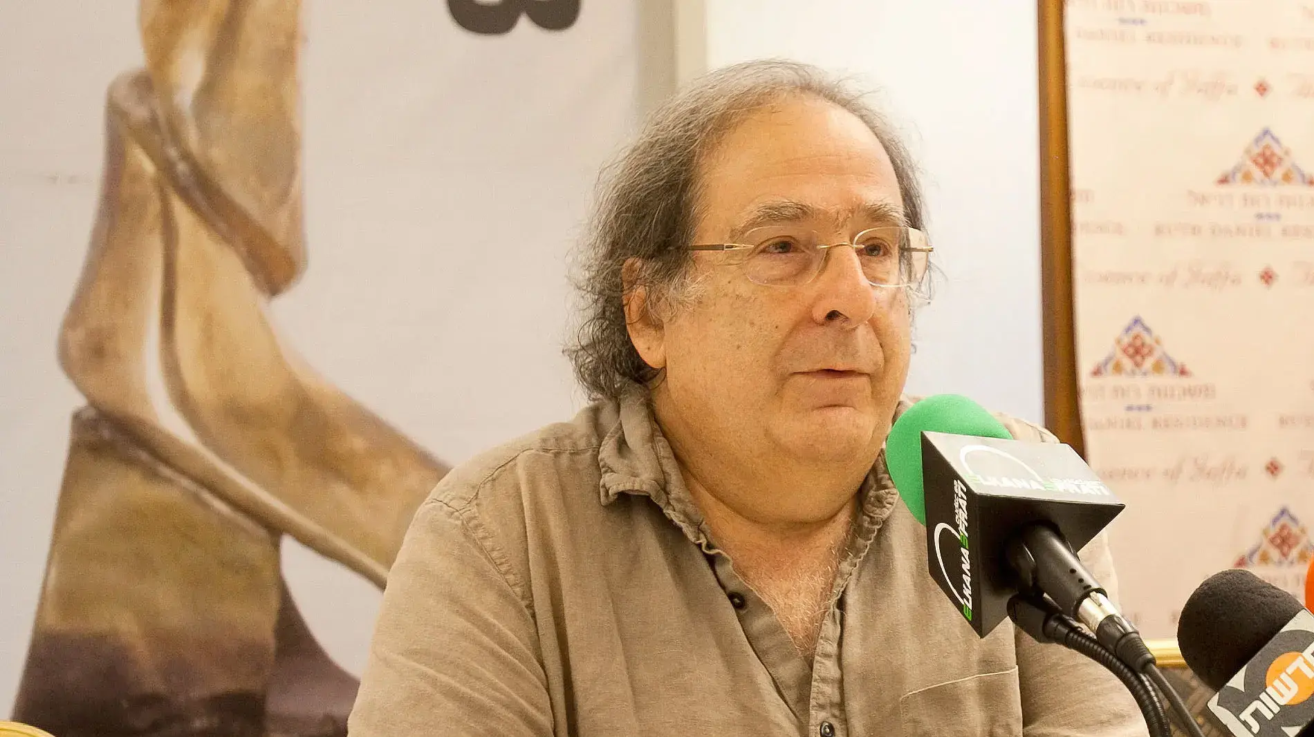 גידי אורשר, מבקר הקולנוע של גלי צה"ל גידי אורשר, מבקר הקולנוע של גלי צה"ל