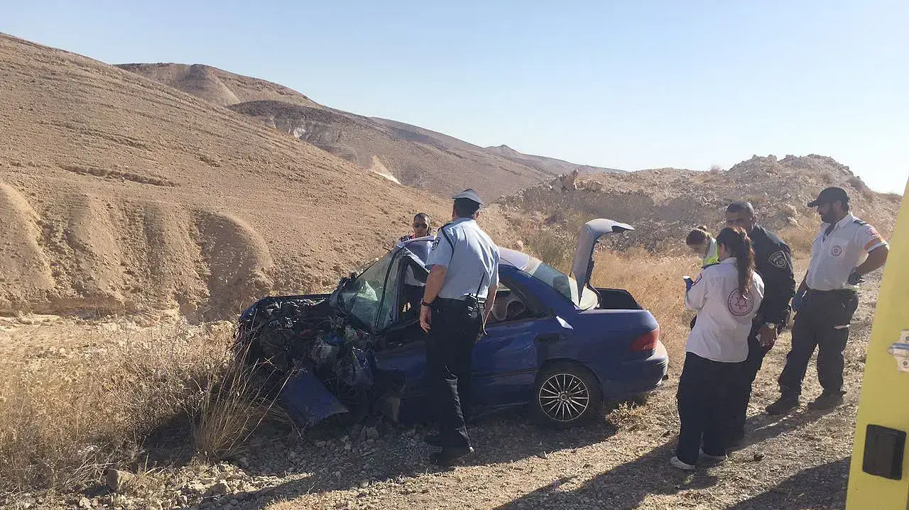 ת.ד. בין 2 כלי רכב בכביש 31 מערד לחתרורים  מותו של גבר כבן 30.נהרג