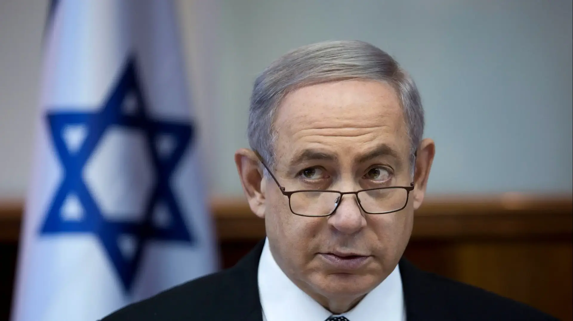 ראש הממשלה בנימין נתניהו בישיבת הממשלה, לשכת רה"מ. יולי 2016 ראש הממשלה בנימין נתניהו בישיבת הממשלה, לשכת רה"מ. יולי 2016