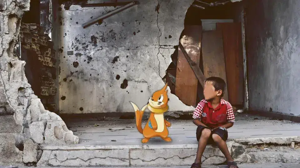 תמונות שפרסם אמן סורי בהן קריקטורות של פוקימון גו על רקע חורבות ערי סוריה. יולי 2016