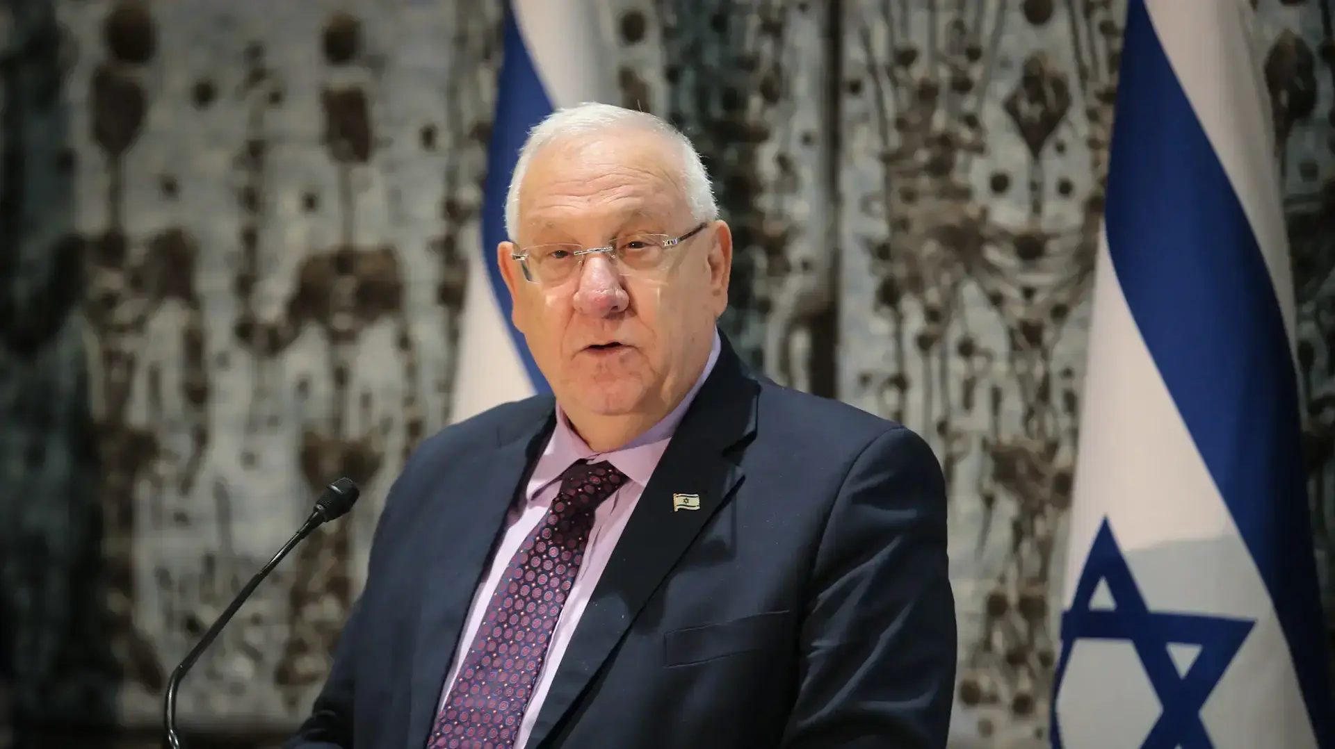 השבעת שופטים בבית הנשיא השבעת שופטים בבית הנשיא