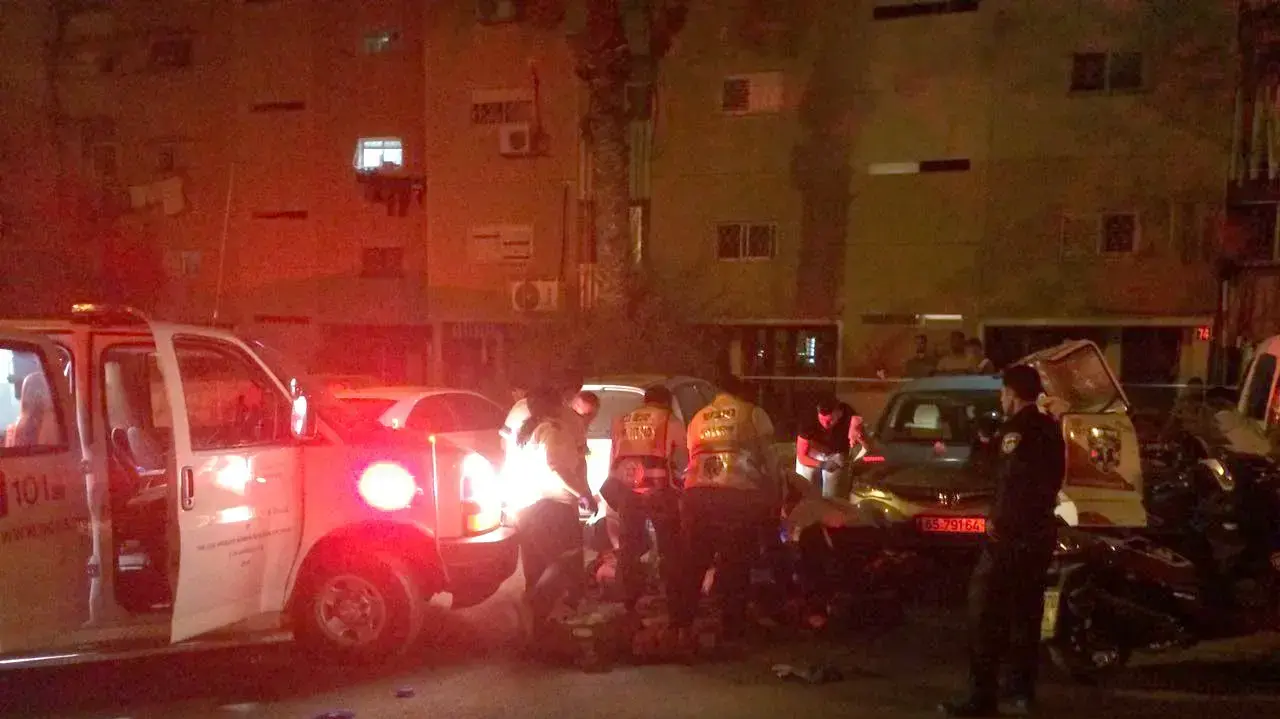 חשד לרצח בבאר שבע, גבר בן 50 נמצא פצוע אנוש בשכונה ה' 4.8.16 חשד לרצח בבאר שבע, גבר בן 50 נמצא פצוע אנוש בשכונה ה' 4.8.16