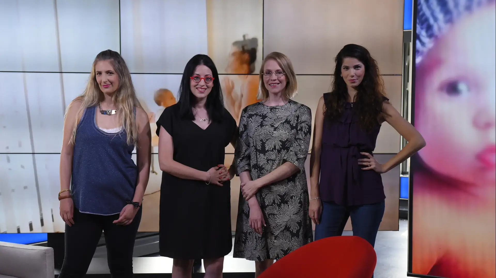 עטופות ברחמים עם תמר סוקניק יעל לבנטל ליטל רוזנצוויג ובת אל בלן, אוגוסט 2016 עטופות ברחמים עם תמר סוקניק יעל לבנטל ליטל רוזנצוויג ובת אל בלן, אוגוסט 2016