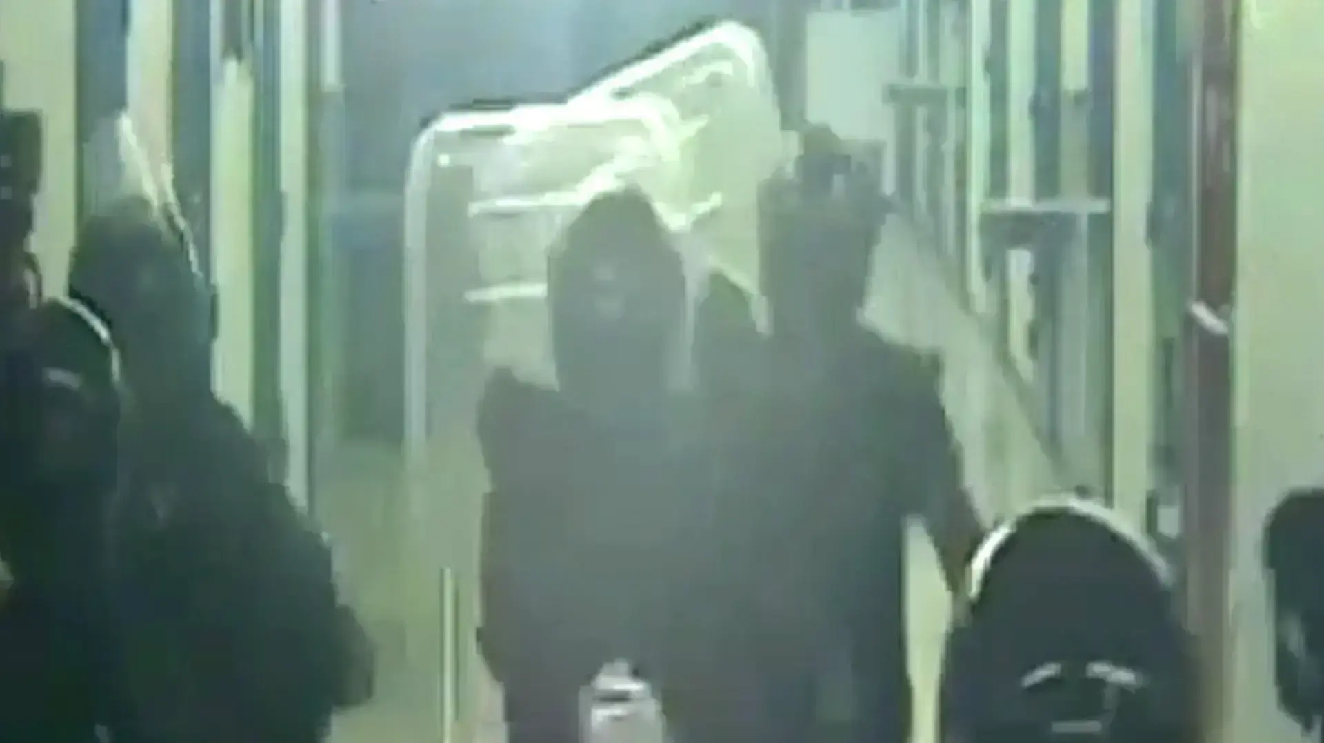 תיעוד כוחות מיוחדים פושטים על תאי חמאס, בית כלא נפחא. אוגוסט 2016 תיעוד כוחות מיוחדים פושטים על תאי חמאס, בית כלא נפחא. אוגוסט 2016