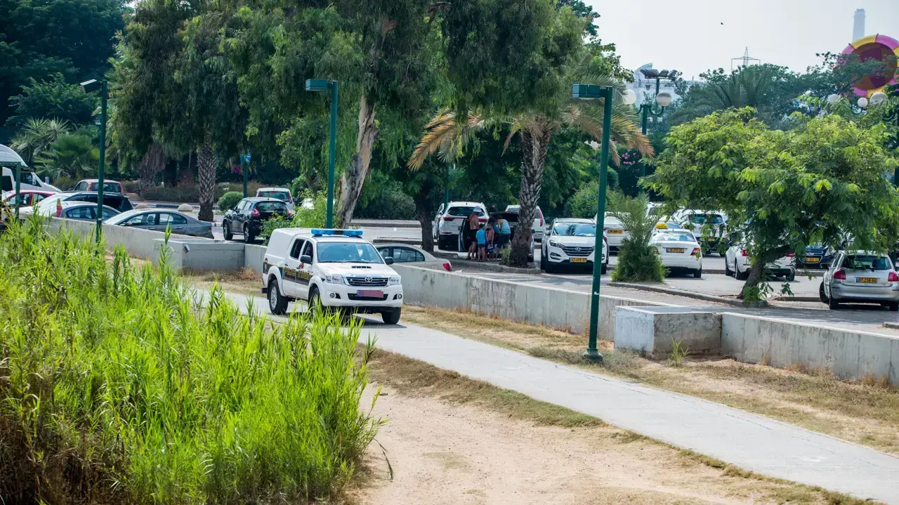 סריקות משטרתיות אחר חשוד בפח"ע, צפון תל אביב ורמת גן. אוגוסט 2016 סריקות משטרתיות אחר חשוד בפח"ע, צפון תל אביב ורמת גן. אוגוסט 2016