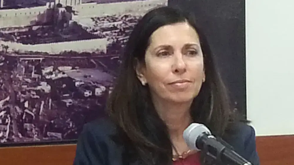 שר האוצר משה כחלון ודורית סלינגר הממונה על שוק ההון ביטוח וחיסכון שר האוצר משה כחלון ודורית סלינגר הממונה על שוק ההון ביטוח וחיסכון