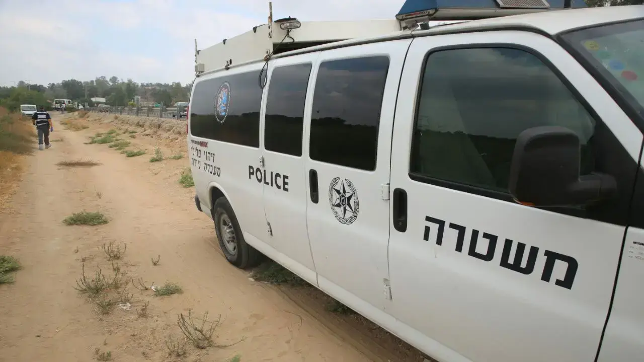 זירת מציאת הגופה סמוך לכביש 40 באזור צומת ביל"ן. 14 באוגוסט 2016 זירת מציאת הגופה סמוך לכביש 40 באזור צומת ביל"ן. 14 באוגוסט 2016
