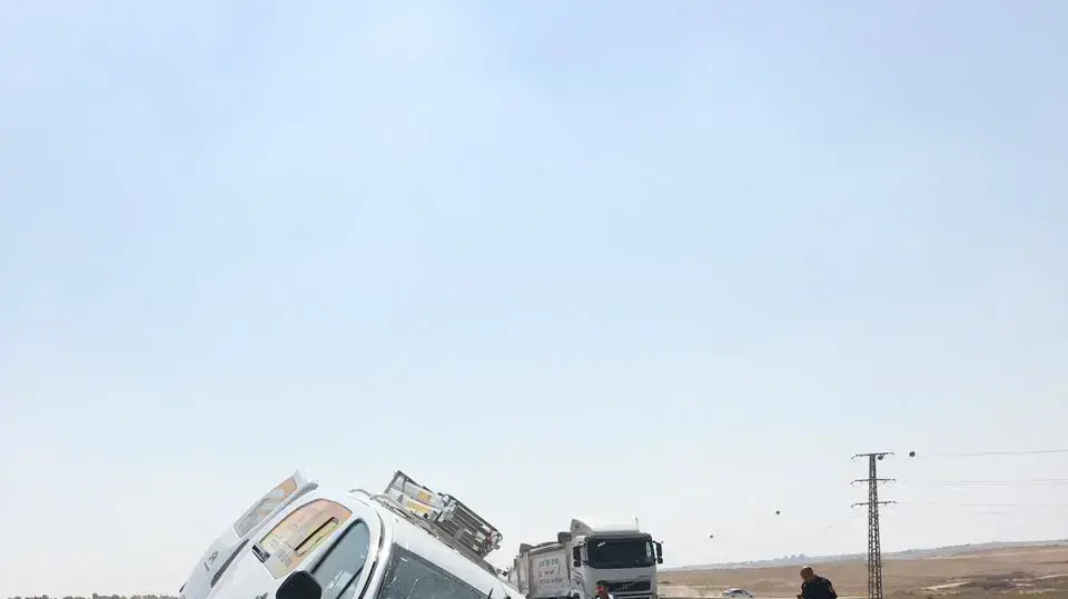 תאונת דרכים כביש 310 ליד רהט תאונת דרכים כביש 310 ליד רהט