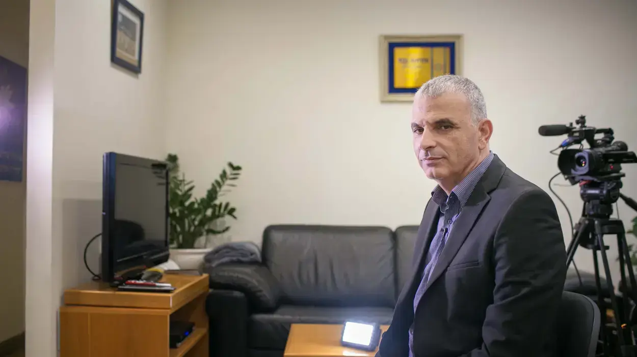 שר האוצר משה כחלון בלשכתו במשרד האוצר בירושלים שר האוצר משה כחלון בלשכתו במשרד האוצר בירושלים