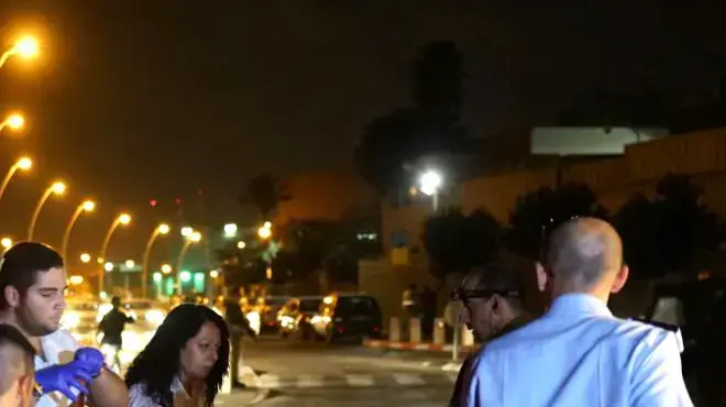 פינוי פצועים מתאונת דרכים בצפון הגולן. בית חולים רמב"ם. 16 באוגוסט 2016 פינוי פצועים מתאונת דרכים בצפון הגולן. בית חולים רמב"ם. 16 באוגוסט 2016