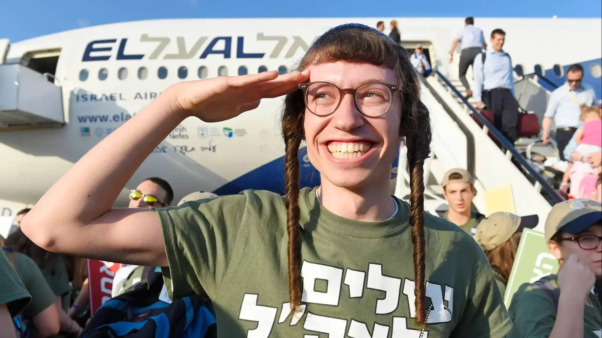 קבלת פנים בנתב"ג לעולים מצפון אמריקה מגיעים לישראל. 17 באוגוסט 2016