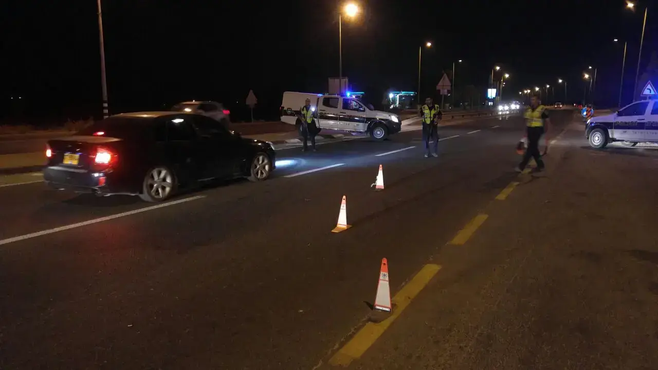 המשטרה פרסה מחסומים בכניסה לבאר שבע בעקבות התרעה ביטחונית, 24 באוגוסט 2016 המשטרה פרסה מחסומים בכניסה לבאר שבע בעקבות התרעה ביטחונית, 24 באוגוסט 2016